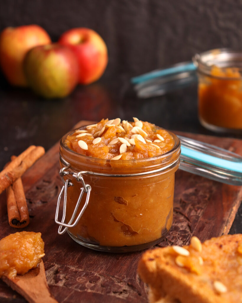 Sweet and Spicy Apple Chutney | 5 Ingredients, Oil free, Quick and Easy ...