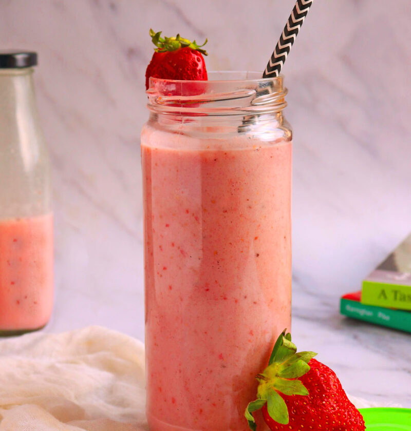 Strawberry Banana Milkshake Recipe
